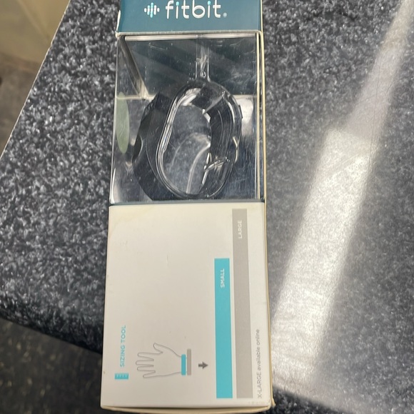 Fitbit - Picture 2 of 4